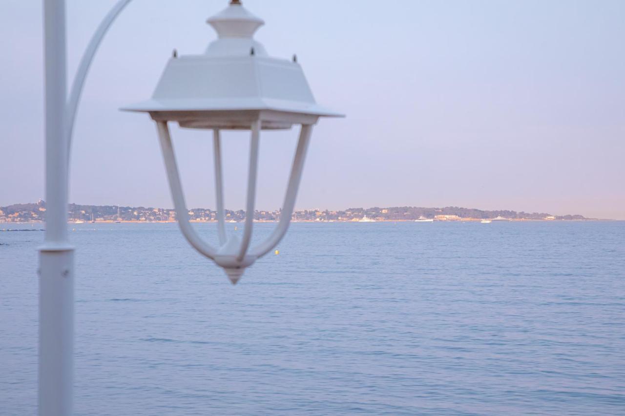 " Nid D'Amour " Evasion De Reve - Pieds Dans L'Eau Face A La Mer Cannes Exteriör bild